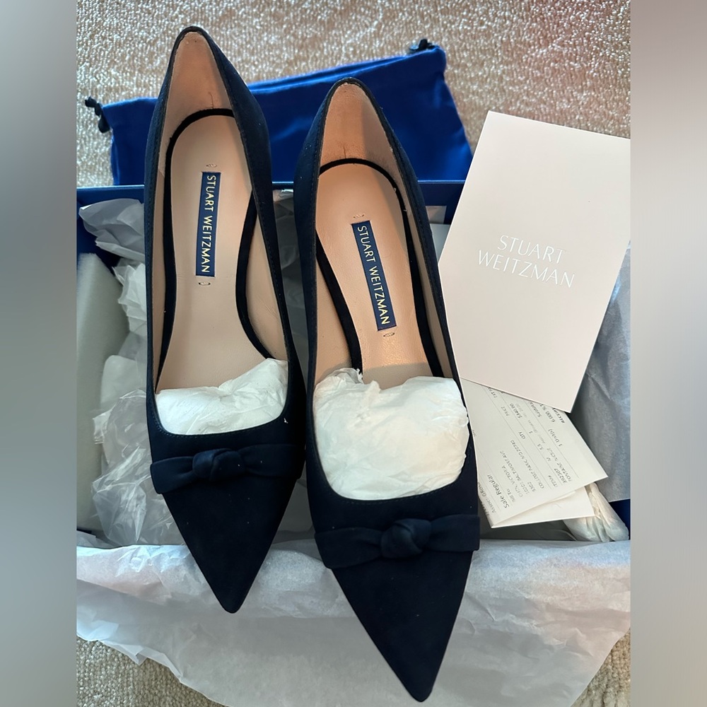 Stuart Weitzman Bow Pumps